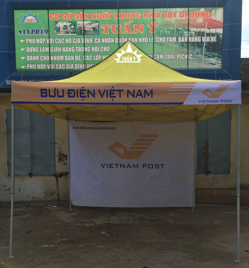 Nhà bạt 3mx3m dùng làm quầy bán hàng ngoài trời của Bưu điện Hà Nội