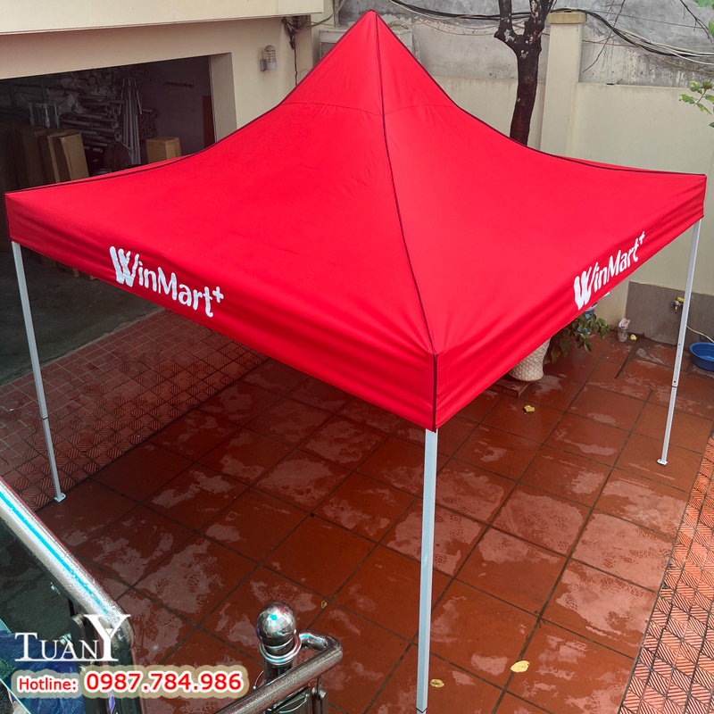 Thương hiệu Winmart lựa chọn Nhà bạt 3mx3m Tuấn Ý sản xuất làm quầy bán hàng lưu động trước cửa hàng