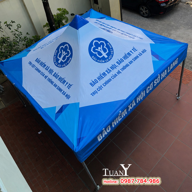 In ấn quảng cáo dịch vụ trên toàn bộ mái bạt