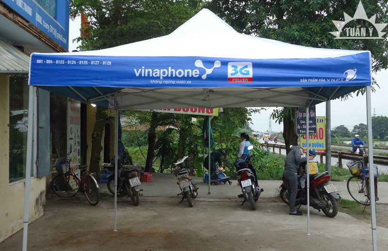 Vinaphone dùng nhà bạt Tuấn Ý kích thước 3mx3m quảng cáo dịch vụ 3G