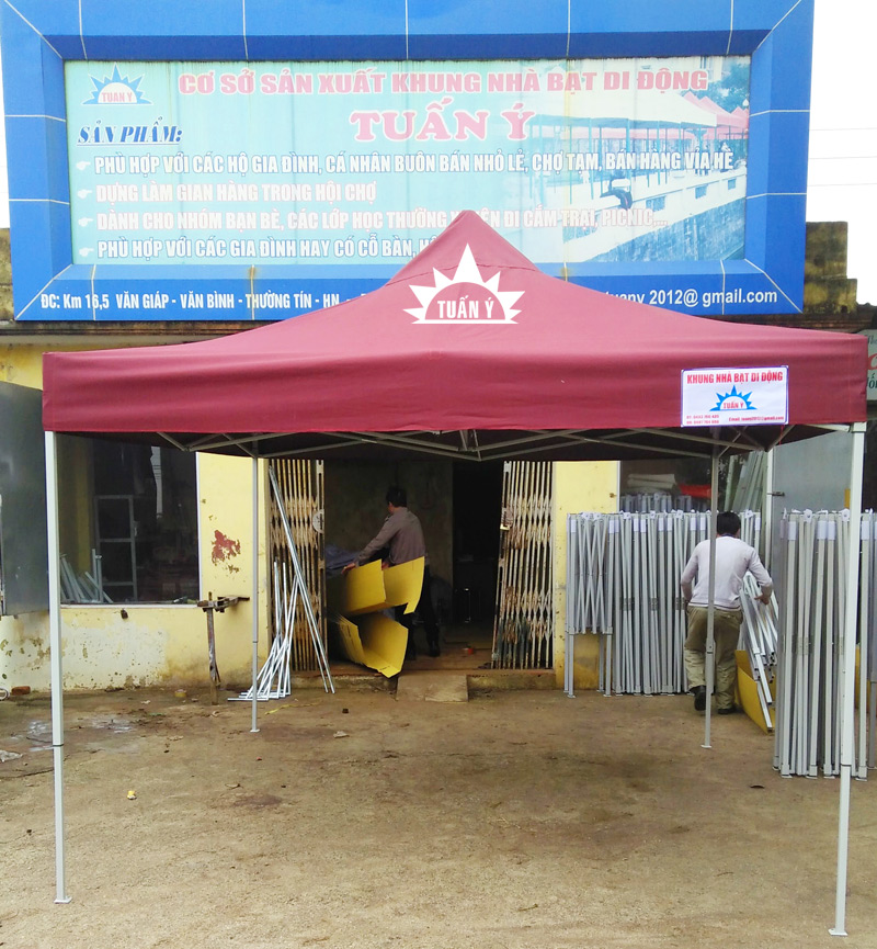 Sử dụng nhà bạt 3mx3m làm gian hàng phục vụ du khách thập phương tại chùa Bái Đính - Ninh Bình