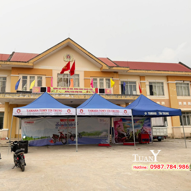 Quầy hỗ trợ khách hàng của Xe máy Yamaha Town Tín Trung