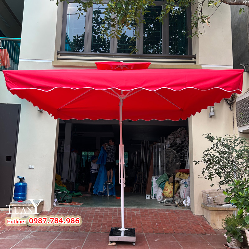 Ô lệch tâm vuông 2,5m mái màu đỏ