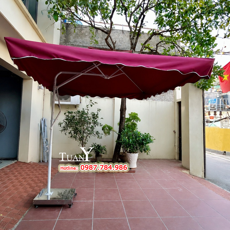 Ô lệch tâm mái màu đỏ đô, lắp dựng kiểm tra trước khi đóng hàng